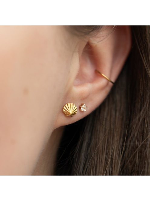 Titán labret kagyló formával